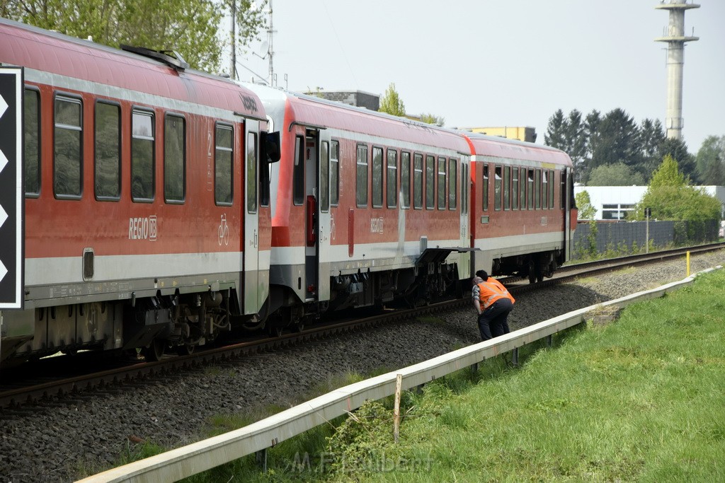 Schwerer VU LKW Zug Bergheim Kenten Koelnerstr P637.JPG - Miklos Laubert